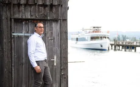 Sebastian Morgner at a boathouse on Lake Ammersee
